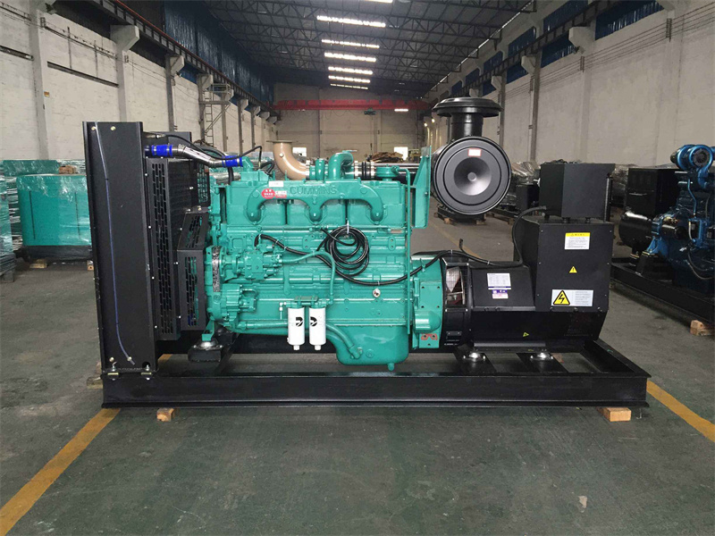 清水柴油发电机组过载运行时降低转速有哪些注意事项？