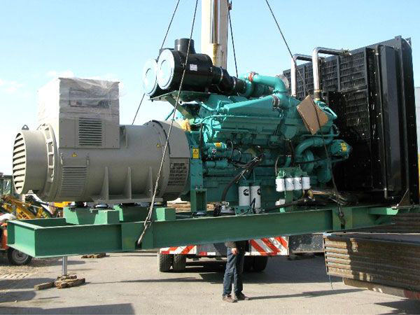 清水冬季柴油发电机启动前，如何检查燃油标号是否适配？